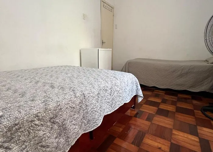 Apartamento Compartilhado E Quarto Privativo